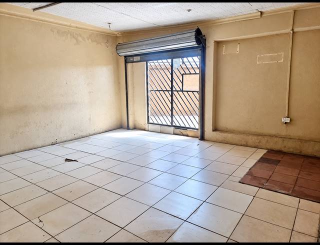 2 BEDROOM HOUSE FOR SALE IN EVATON WEST